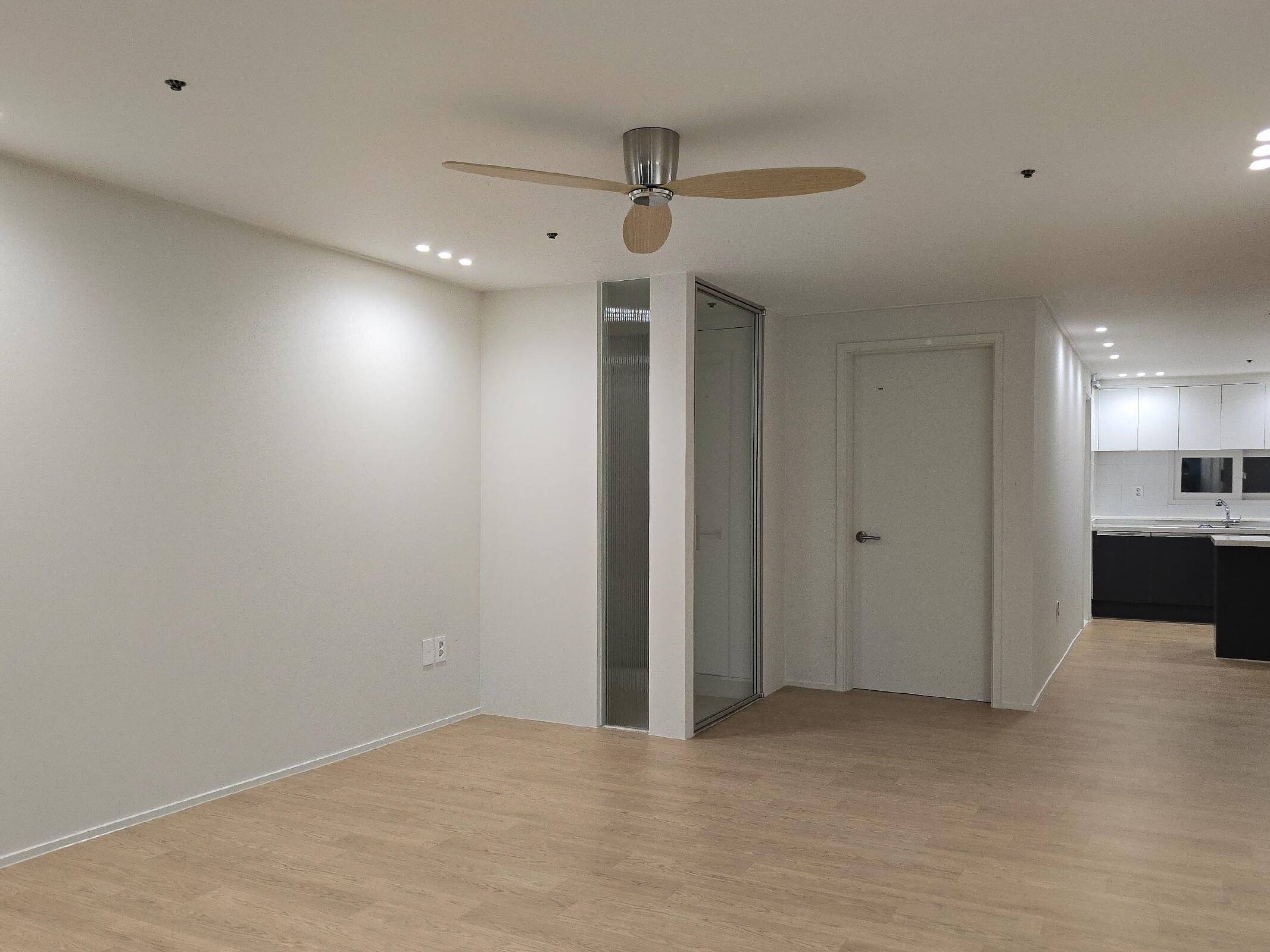 더와이디자인스튜디오